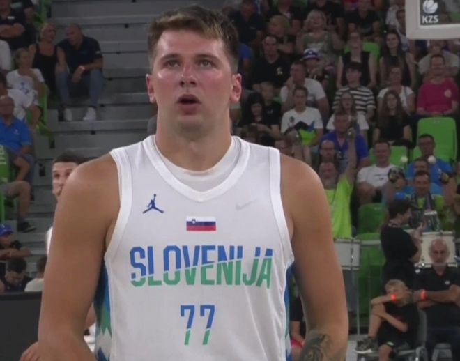 因为宗教信仰被称作“圣经兄弟”，廷贝尔：没听说，但我喜欢（因宗教信仰被称为“圣经兄弟”，廷贝尔：头一回听说，不过我喜欢）