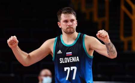 拥有这样的大中锋👍马特塔的终结从容优雅🤌（有此支点中锋在侧👍马特塔终结从容优雅🤌）