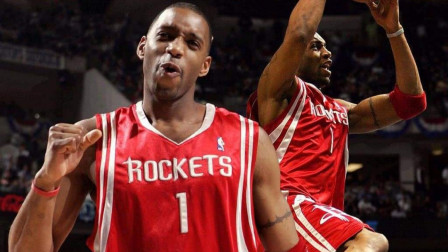 一日英超动向：曼联利物浦难兄难弟，阿森纳领跑态势不可阻挡（英超今日观察：曼联与利物浦同陷低迷，阿森纳强势领跑难以撼动）