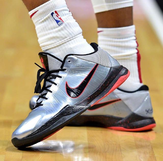 斯基拉：马竞有意埃德松，球员与亚特兰大尚未达成续约协议（斯基拉：马竞关注埃德松，球员与亚特兰大续约仍未谈妥）