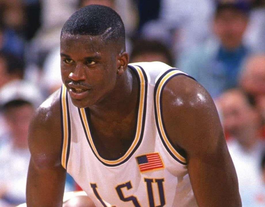 德转评年度最佳前锋：登贝莱、哈兰德、凯恩、姆巴佩入围（德转年度最佳前锋候选名单出炉：姆巴佩、哈兰德、凯恩、登贝莱上榜）