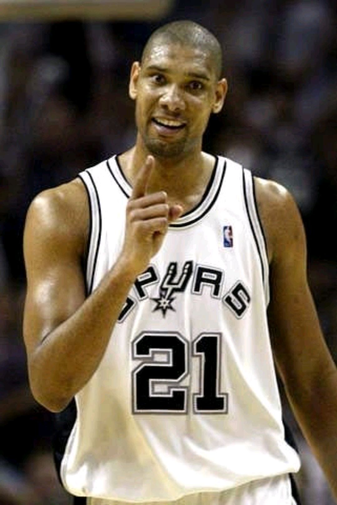 阿森纳青年军展现希望（阿森纳小将展露锋芒）